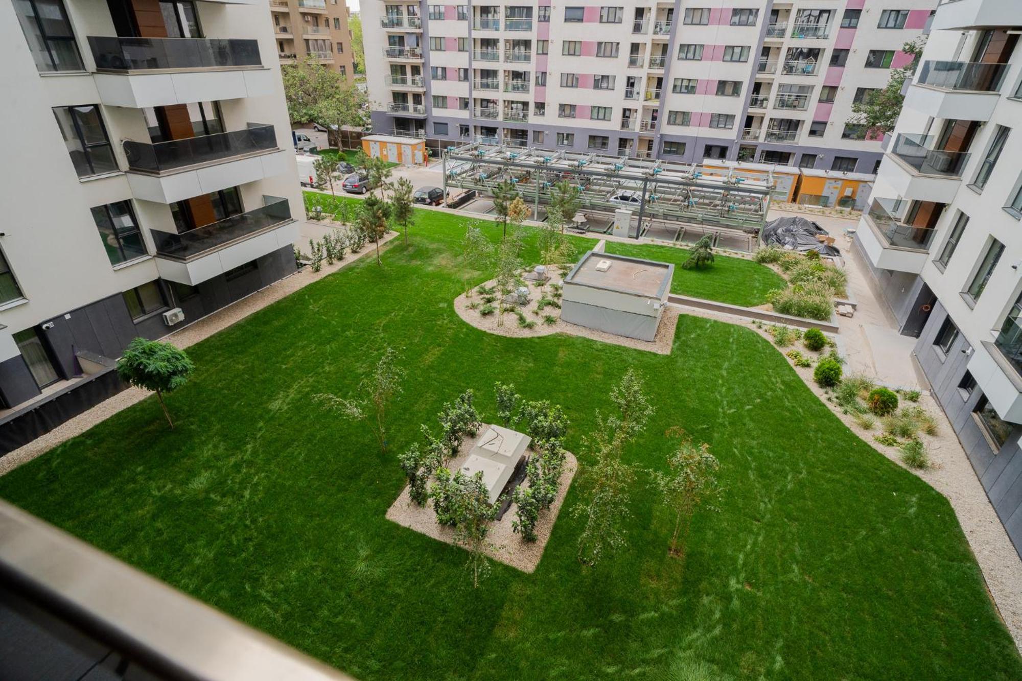 Amazing View Apartments - Iuliu Maniu & Politehnica Park Bucharest Exterior photo